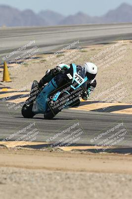 media/Oct-02-2025-Racers Edge (Thu) [[2c91cb6ab3]]/2-A Group/Session 5-Turn 12 (130pm)/